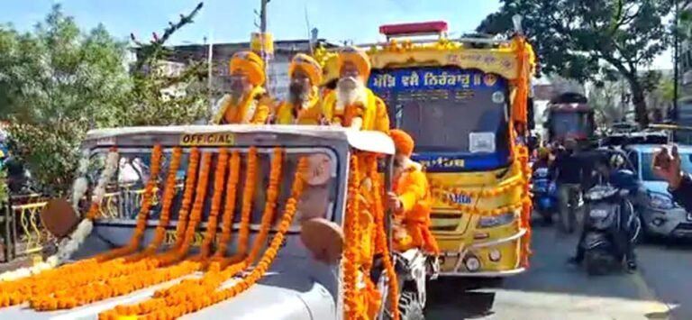 श्री गुरु तेग बहादुर जी का 350वां शहीदी दिवस : रतलाम पहुंची यात्रा का स्वागत, हरियाणा से निकली थी, कर्नाटक तक पहुंचेगी