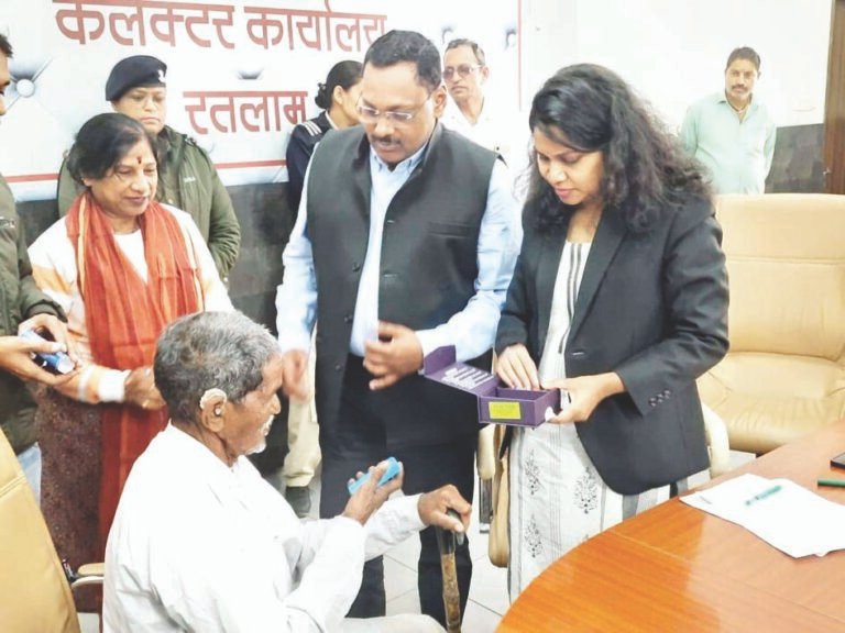 जनसुनवाई में 48 आवेदनों पर निराकरण के निर्देश जारी किए गए