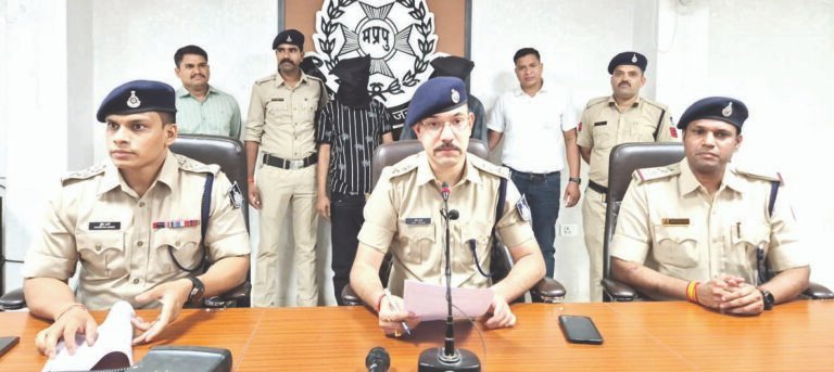 आधी रात को किया था पिस्टल से फायर… पुलिस ने दो आरोपियों को किया गिरफ्तार, अवैध पिस्टल जब्त