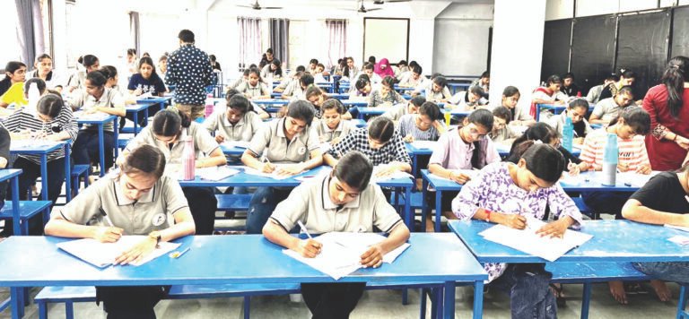 अभ्यास करियर इंस्टिट्यूट में होगी नीट-2026 के लिए ऑफलाइन टेस्ट सीरीज़ की शुरुआत