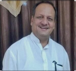 जावरा विधायक डॉ पांडेय ने स्वास्थ विभाग एवं शिक्षा विभाग में नियुक्ति के संबंध में विधानसभा में प्रश्न किए।