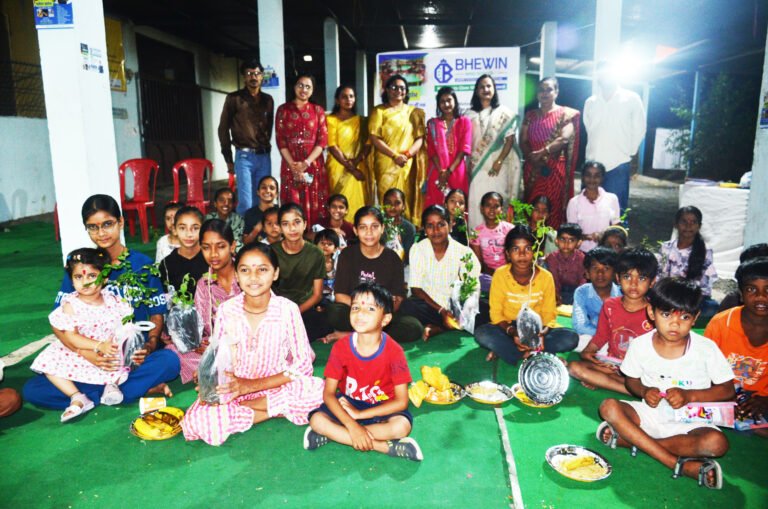 भेविन माइंड स्कूल द्वारा पंचेड़ में कन्या पूजन एवं तुलसी वितरण कार्यक्रम आयोजित।