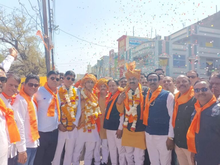 अखिल भारतीय पोरवाल युवा संगठन का अधिवेशन आलोट में संपन्न।युवा राष्ट्र का निर्माण करता है संगठित रहना अनिवार्य-राष्ट्रिय अध्यक्ष उदिया