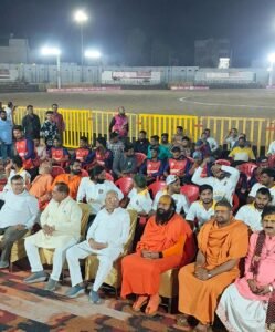 रतलाम चैंपियन लीग (आरसीएल) सीजन 4 वर्ष 2026 की आतिशबाजी के साथ भव्य शुभारंभ हुआ।