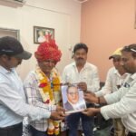 यादव की सेवानिवृत्ति पर अजाक्स ने किया सम्मान।