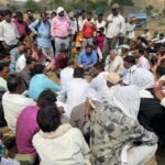 जमीन नहीं देंगे” के नारे गूंजे: पलसोड़ी में निर्माणाधीन मेगा इंडस्ट्रियल पार्क निवेश क्षेत्र के खिलाफ प्रभावितों के साथ विधायक डोडियार।