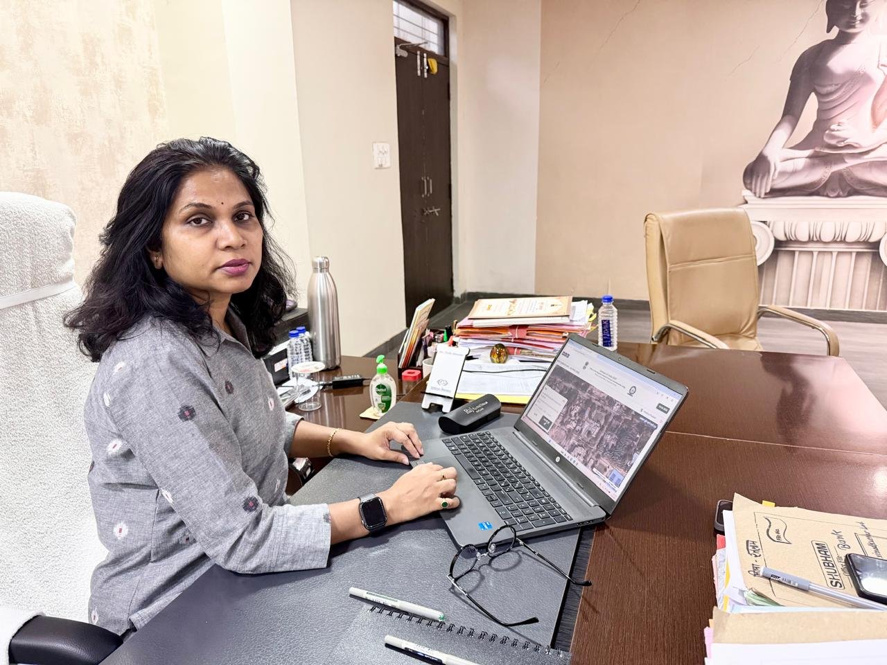 एडीएम एवं तहसीलदार ने भरे स्व गणना पत्र