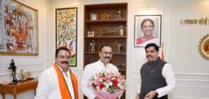 भाजपा जिलाध्यक्ष के साथ मुख्यमंत्री से मिले आरडीए उपाध्यक्ष प्रवीण सोनी, रतलाम के विकास कार्यों और योजनाओं पर हुई चर्चा