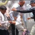 राज्यसभा चुनाव निरस्त होने पर आक्रोश: NSUI ने फूंका चुनाव आयोग का पुतला, भाजपा कार्यालय में घुसने की कोशिश, पुलिस से झड़प