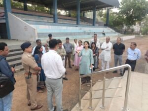 कलेक्टर ने अन्तर्राष्ट्रीय योग दिवस कार्यक्रम स्थल का निरीक्षण किया