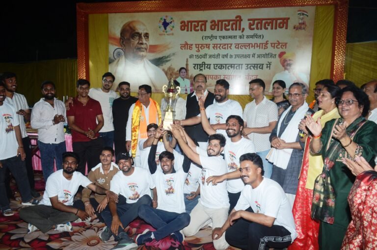 रतलाम में पहली बार हुआ भारत भारती के तत्वाधान में अंतर राज्यीय सद्भावना-मैत्री क्रिकेट मैच, फूड कार्निवाल और सांस्कृतिक महोत्सव, जीता रतलाम वासीयो  का मन