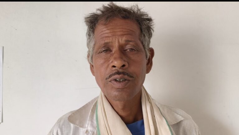 पटवारी की गलती से राजस्व रेकॉर्ड में गड़बड़ीकलेक्टर से भूमि नक्शा सुधारने और कार्रवाई की मांग
