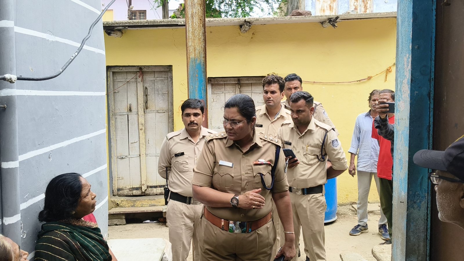 रतलाम में खूनी संघर्ष: शराब के नशे में बड़े भाई ने मोगरी मारकर छोटे भाई को उतारा मौत के घाट