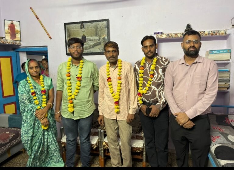 रतलाम के पुष्कर ने विपरीत परिस्थितियों को बनाया अवसर, Re-NEET में बढ़ाए अंक, अब MBBS की सीट सुनिश्चित…