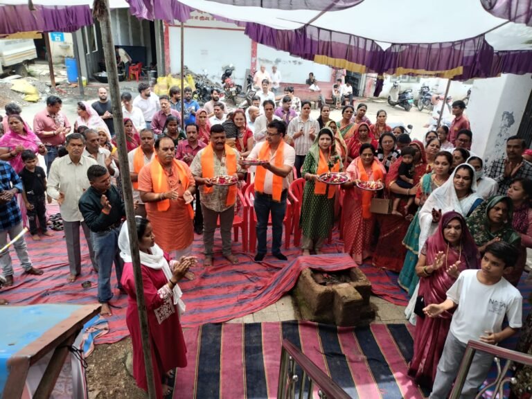 गुरु पूर्णिमा के पावन अवसर पर उमड़ा आस्था का सागर, सेवा और श्रद्धा का अद्भुत संगम