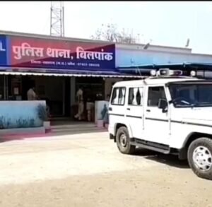 शराब दुकान के मैनेजर का रास्ता रोककर मारपीट, हफ्तेदारी और फ्री शराब की मांग पर केस दर्ज