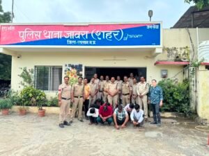 जावरा शहर पुलिस की बड़ी कार्रवाई: जुआ खेलते 09 आरोपी गिरफ्तार, ₹31,300 नगद जब्त।