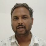 रतलाम एसपी के सामने अनोखा मामला, माँ और बहन द्वारा प्रताड़ित युवक ने लगाई न्याय की गुहार