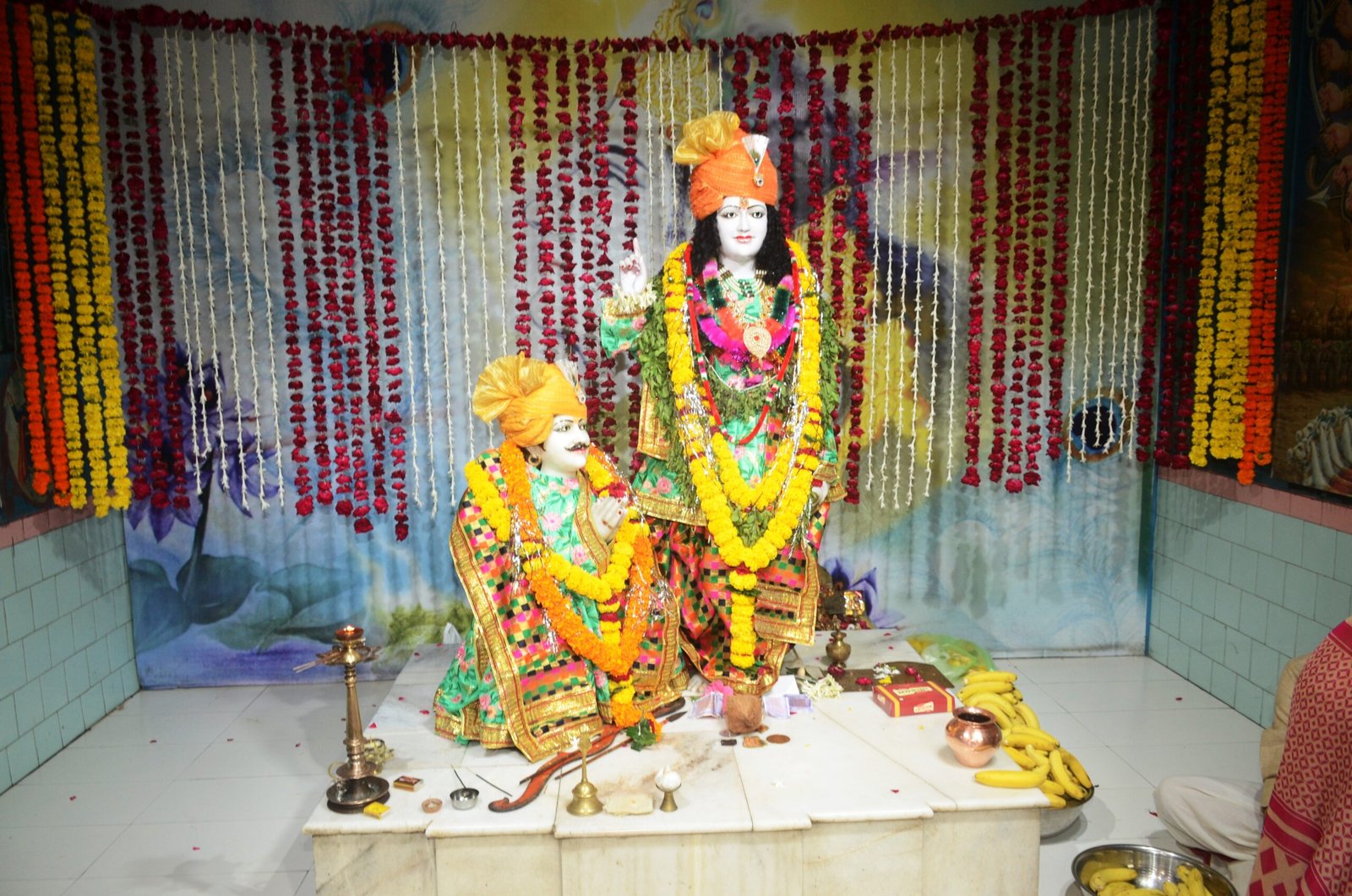 गीता मंदिर में सजा भक्ति का दरबार, गूंजे श्रीकृष्ण के भजन