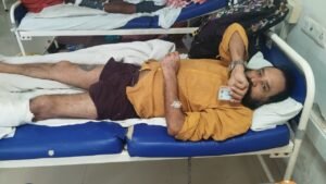 मानवता की मिसाल: मेडिकल कॉलेज में इलाज के बाद पंजाब के घायल यात्री को मिला घर का सहारा