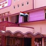 फल-फ्रुट विक्रेता निर्धारित स्थलों पर ही अपना व्यवसाय करना सुनिश्चित् करेंनगर के अन्य स्थानों से फल-फ्रुट विक्रेताओं को हटाने हेतु दल गठित