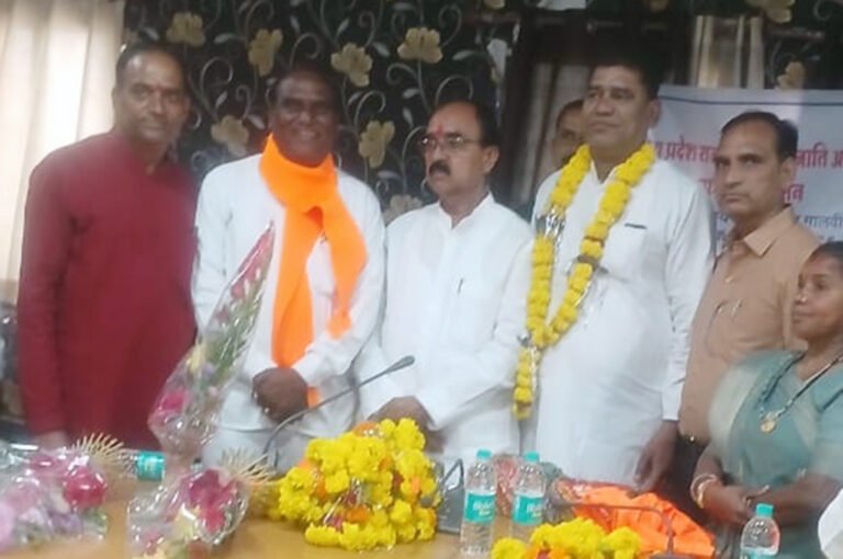 भाजपा अजा मोर्चा द्वारा आयोग के सदस्य रामलाल मालवीय का भव्य स्वागत