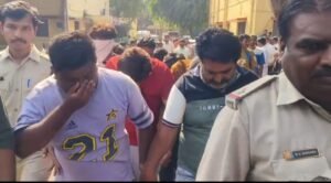 रतलाम: ग्रीन पार्क कॉलोनी में देर रात पुलिस की रेड, जुआ खेलते 9 आरोपी गिरफ्तार; 68 हजार रुपये नकदी जब्त