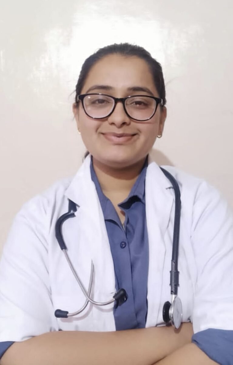 सपनों को मिला मुकाम: BAMS MD प्रवेश परीक्षा में डॉ. श्रेया पाठक ने देश भर में लहराया परचम, 527वीं रैंक के साथ बनीं प्रेरणा की मिसाल