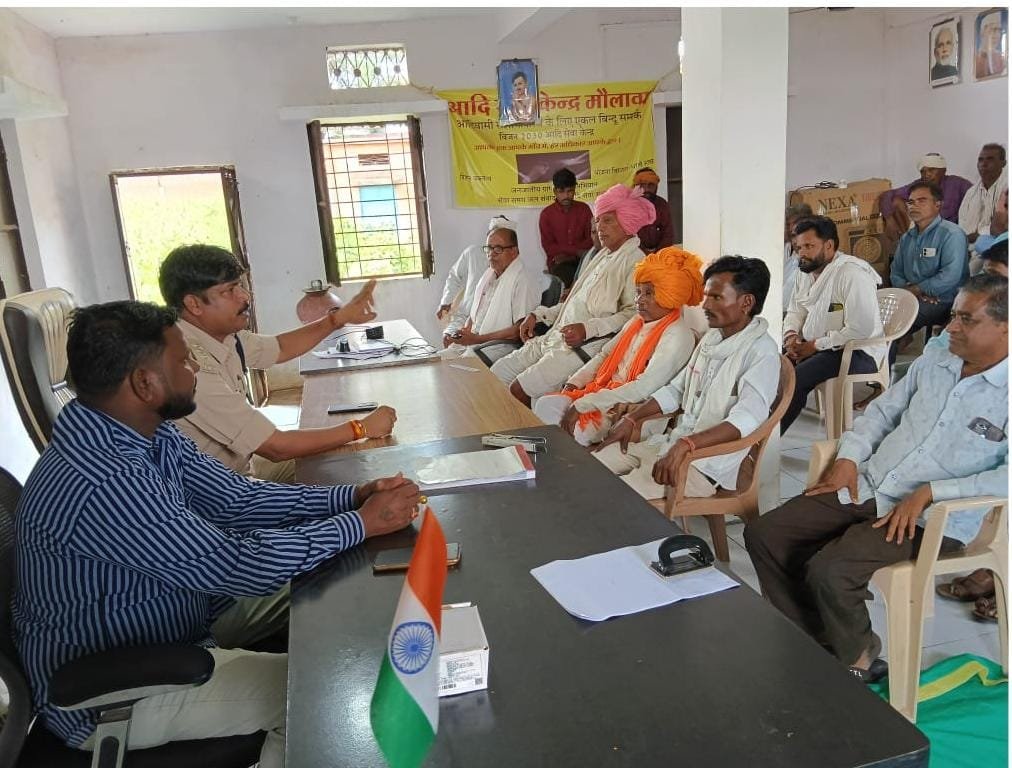 दिल्ली-मुंबई 8-लेन एक्सप्रेस-वे: रतलाम पुलिस की विशेष पहल, पत्थरबाजी और उपद्रव रोकने ग्रामीणों के साथ किया जनसंवाद