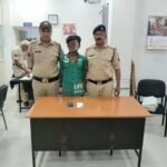 चलित ट्रेन में चोरी करने वाला आदतन अपराधी जीआरपी की गिरफ्त में, 41 हजार के दो मोबाइल बरामद