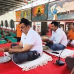 रतलाम सर्किल जेल में बंदियों ने किया पितरों का तर्पण, जेल प्रशासन और युवा सेवा संघ की अनोखी पहल