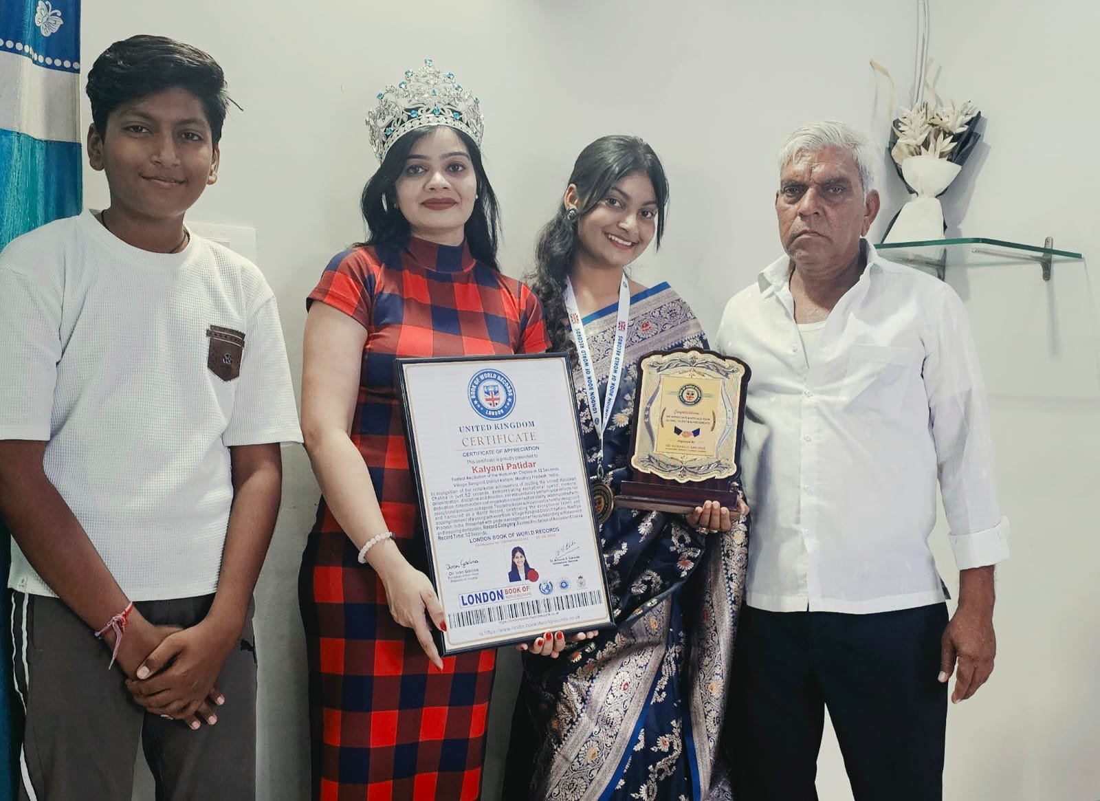 52 सेकंड में हनुमान चालीसा का मंत्रोच्चारण कर कल्याणी पाटीदार ने बनाया विश्व रिकॉर्ड