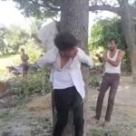 नाबालिग से छेड़छाड़ के आरोपी अतिथि शिक्षक को ग्रामीणों ने पेड़ से बांधकर पीटा, दोनों पक्षों पर मामला दर्ज