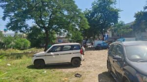 रतलाम के वार्ड 34 में खुली भूमि पर अवैध कब्जा व गंदगी का बोलबाला, क्षेत्रवासियों ने बगीचा बनाने की उठाई मांग