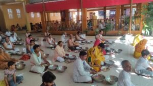 162 श्रद्धालुओं ने पूर्वजों को अर्पित की श्रद्धांजलि, कल से करेंगे शक्ति की आराधना