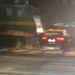 रतलाम में टला बड़ा रेल हादसा: सेजावता बायपास फाटक पर ट्रेन की चपेट में आई कार, नशे में था गेटमैन!
