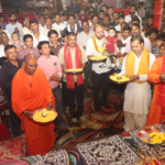 नांदलेटा में भक्ति के साथ शौर्य और शक्ति का अनूठा संगम-  बालिकाओं ने तलवारों के साथ खेला गरबा , दुर्गा पूजन के साथ हुआ शस्त्र पूजन