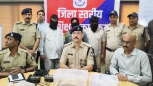 रतलाम में अंतरराज्यीय ठग गिरोह का पर्दाफाश: तीन महिलाओं समेत छह आरोपी गिरफ्तार